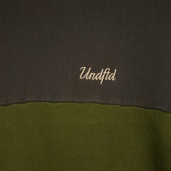 Men’s Undftd Crewneck Sweater - Picture 2 of 5